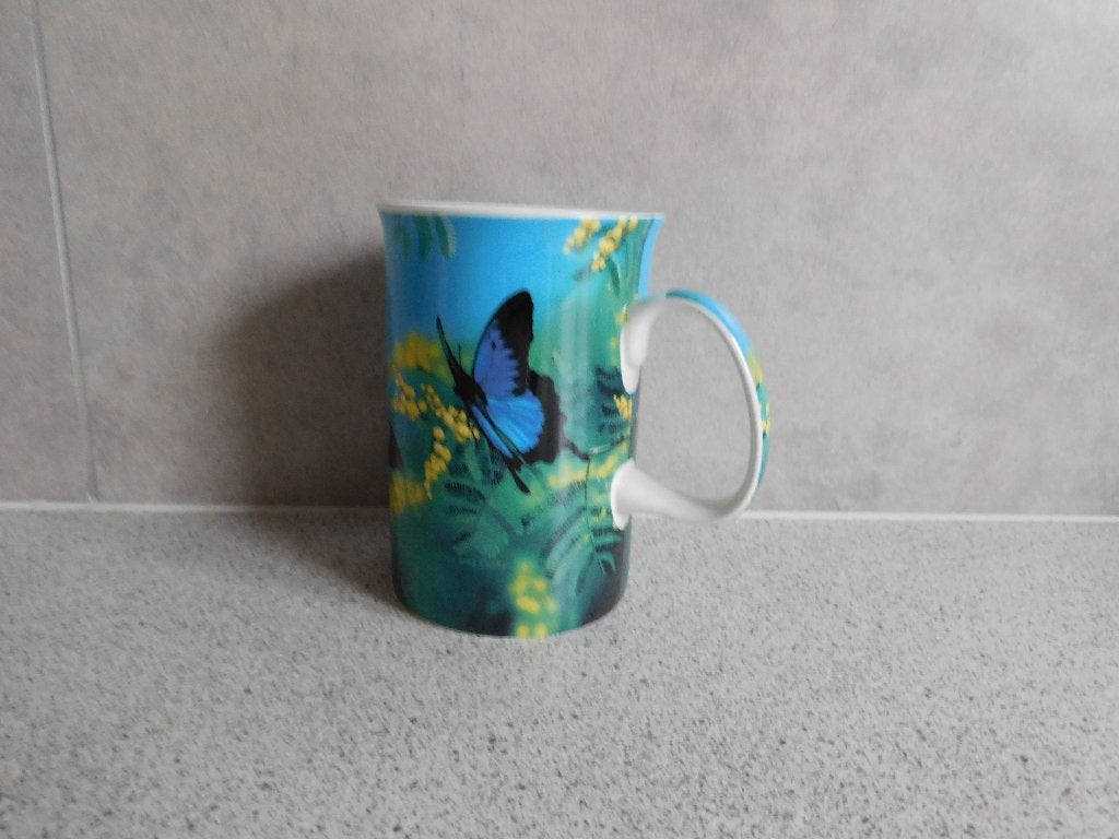 Mok Fine Bone China Vlinder by Nathalie Parker Ashdene, Overige merken, Ophalen of Verzenden, Zo goed als nieuw, Overige stijlen
