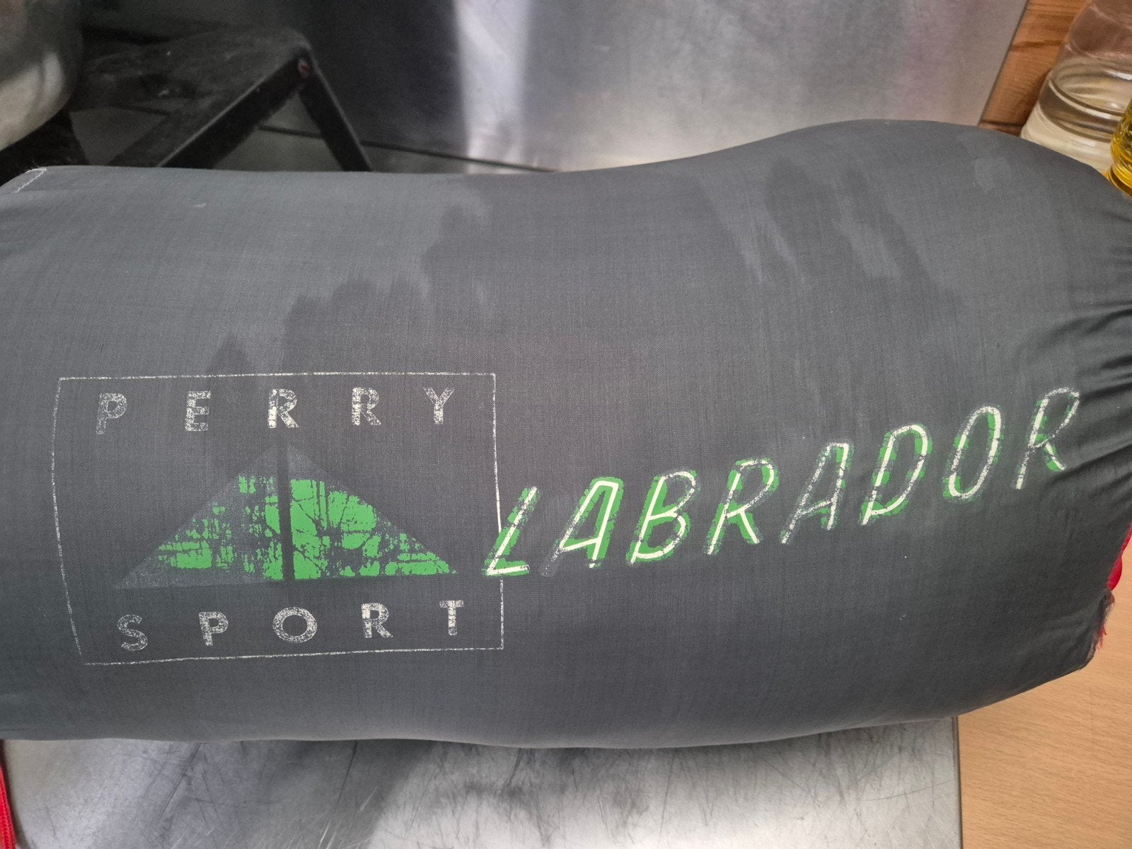 Perry sport Labrador slaapzak, Caravans en Kamperen, Ophalen of Verzenden, Zo goed als nieuw