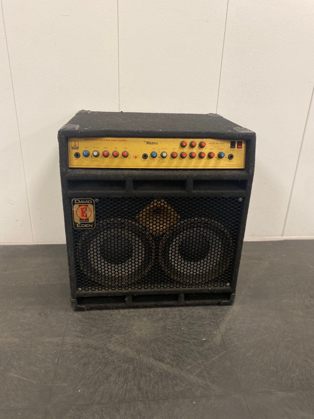 Eden The Metro Bass Combo Versterker (600 Watt), Ophalen of Verzenden, Gebruikt, Basgitaar, 100 watt of meer
