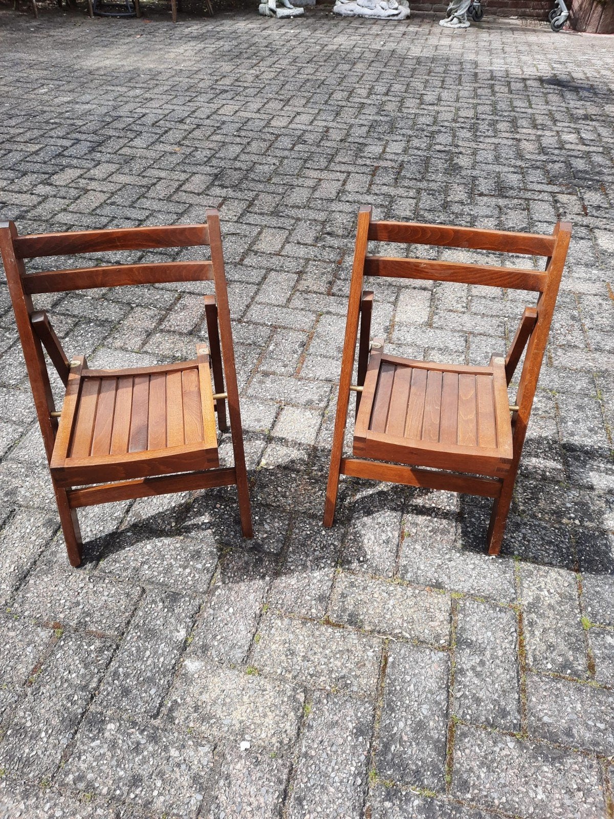 Kinder klapstoelen, Ophalen