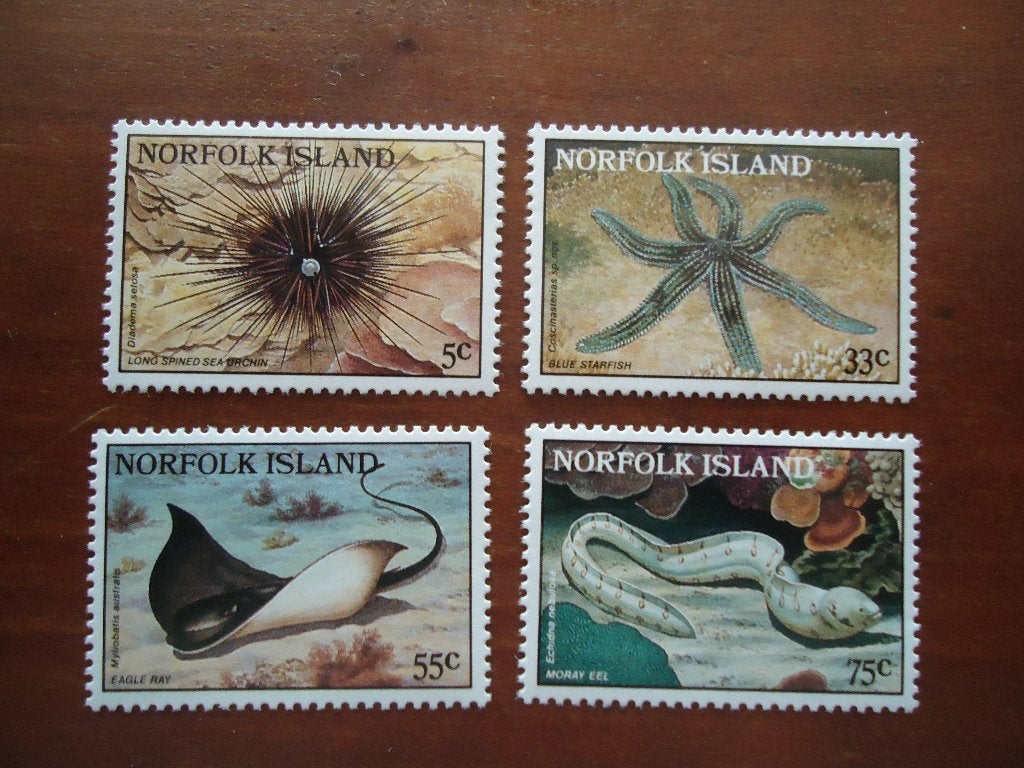 Zee dieren Norfolk 1986, mi. 377-80 postfris, Ophalen of Verzenden, Postfris, Dier of Natuur