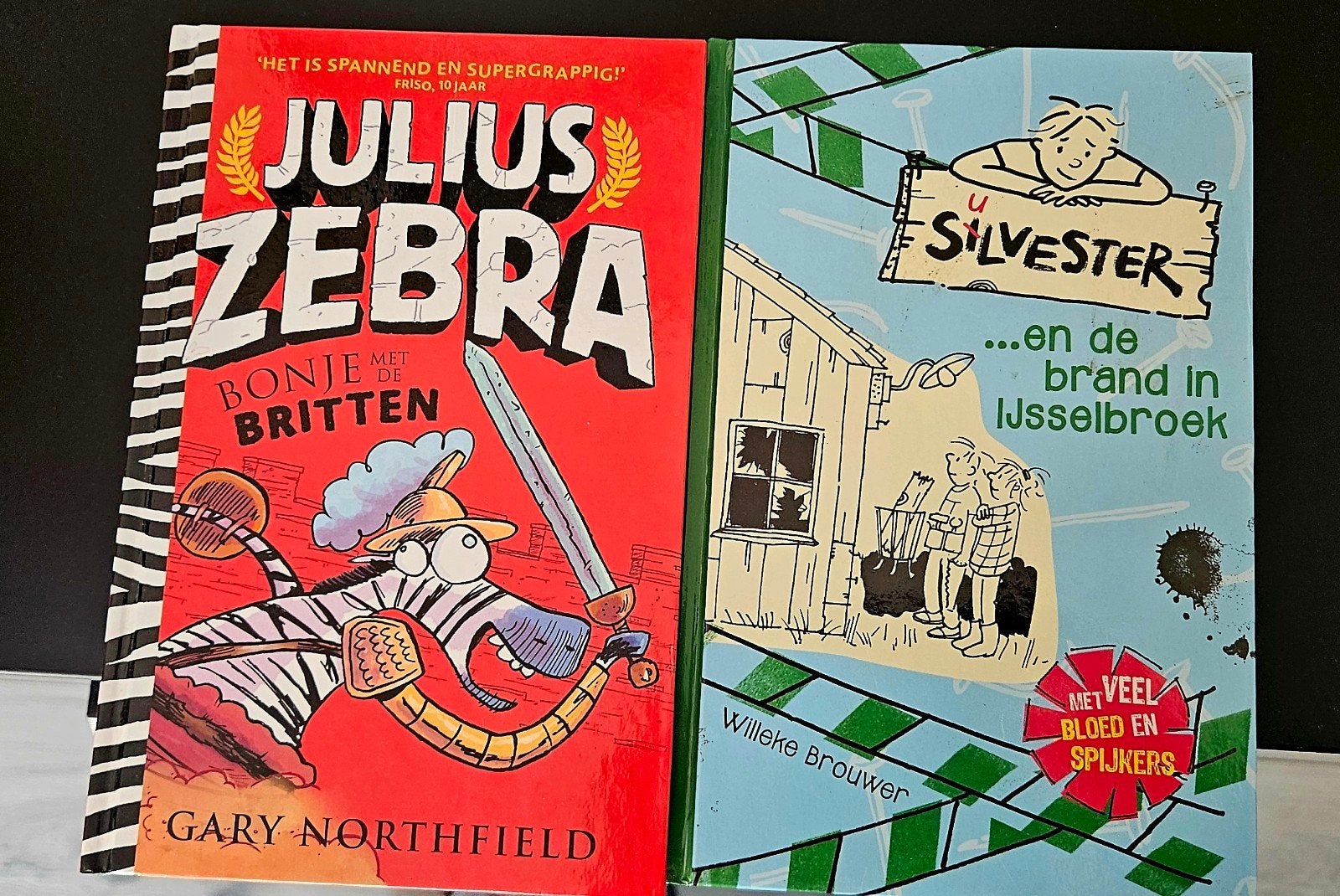 Julius Zebra & Silvester: Spannende kinderboeken, Ophalen of Verzenden, Gelezen, Gary Northfield, Willeke Brouwer, Fictie algemeen