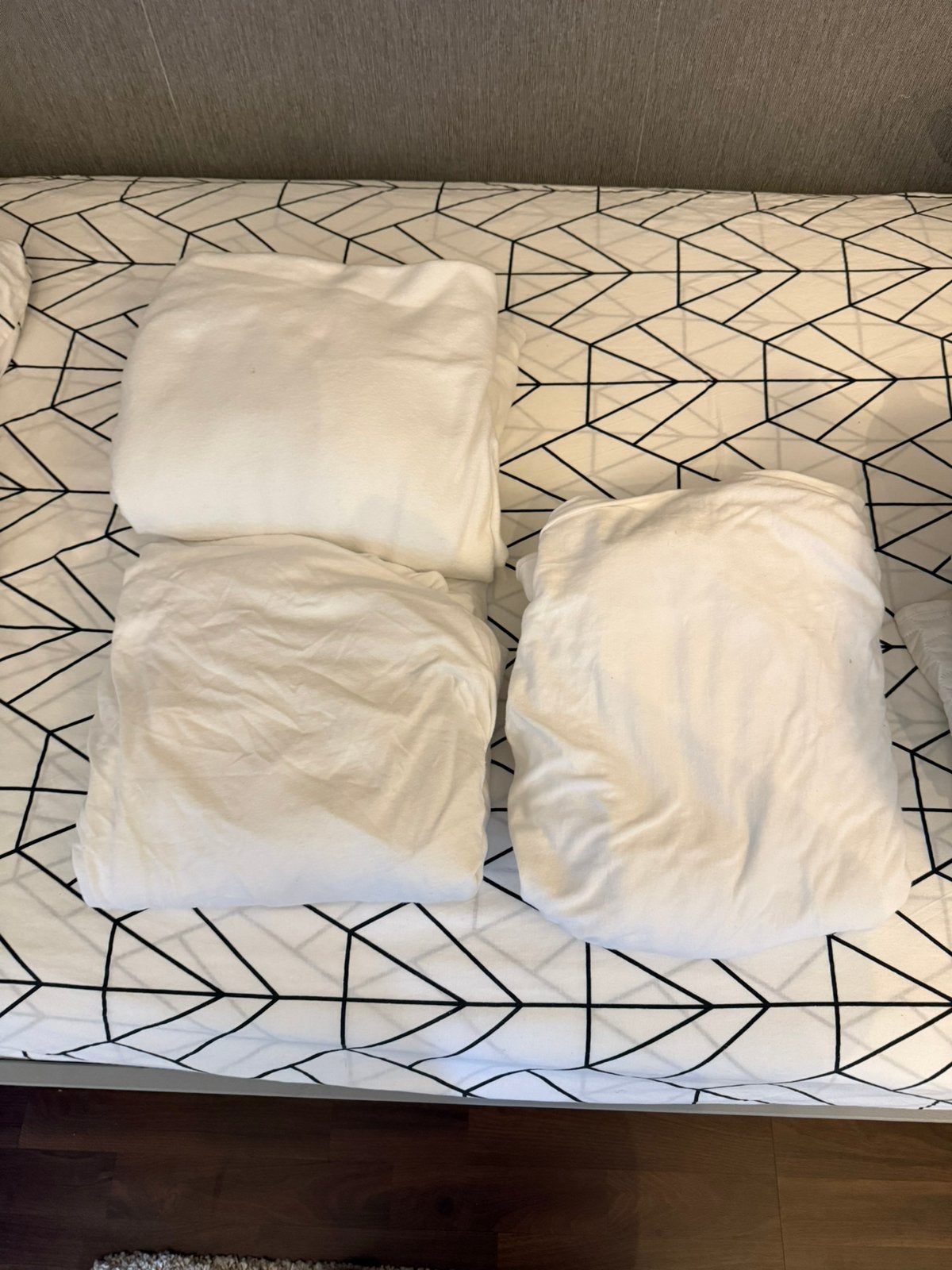 2Hoeslakens en 1 moltonhoes voor fransbed wit, Wit, Tweepersoons, Zo goed als nieuw, 200 cm
