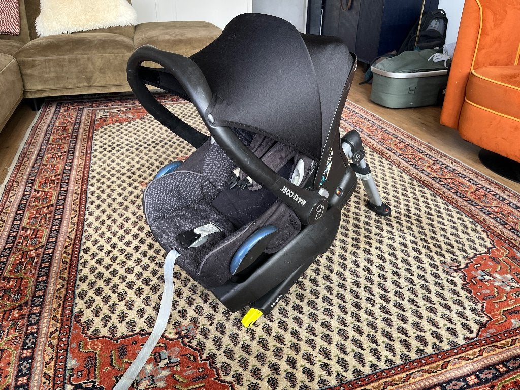 Maxi-Cosi Cabriofix Autostoel, Ophalen, Autogordel of Isofix, Gebruikt, 0 t/m 13 kg