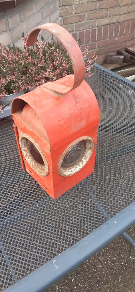 spoorweglamp merk Chalwijn, Ophalen