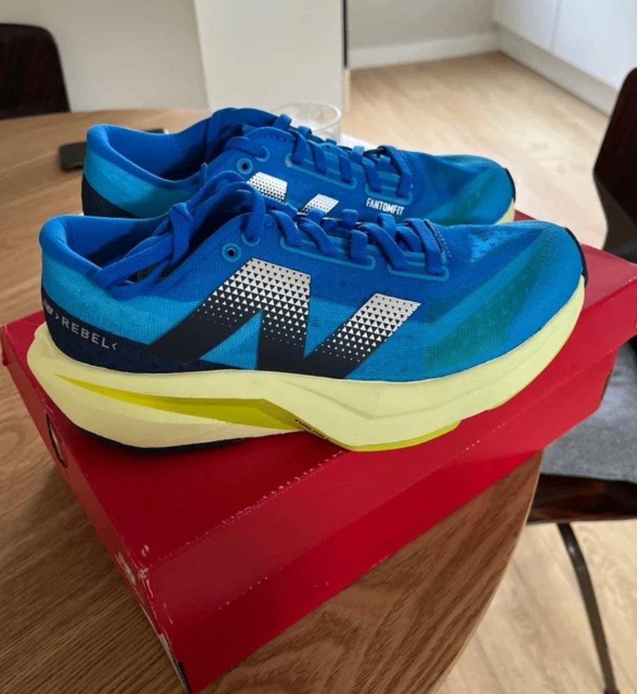 hardloop schoenen running shoes new balance fuelcell v4, Overige merken, Hardloopschoenen, Nieuw, Ophalen of Verzenden