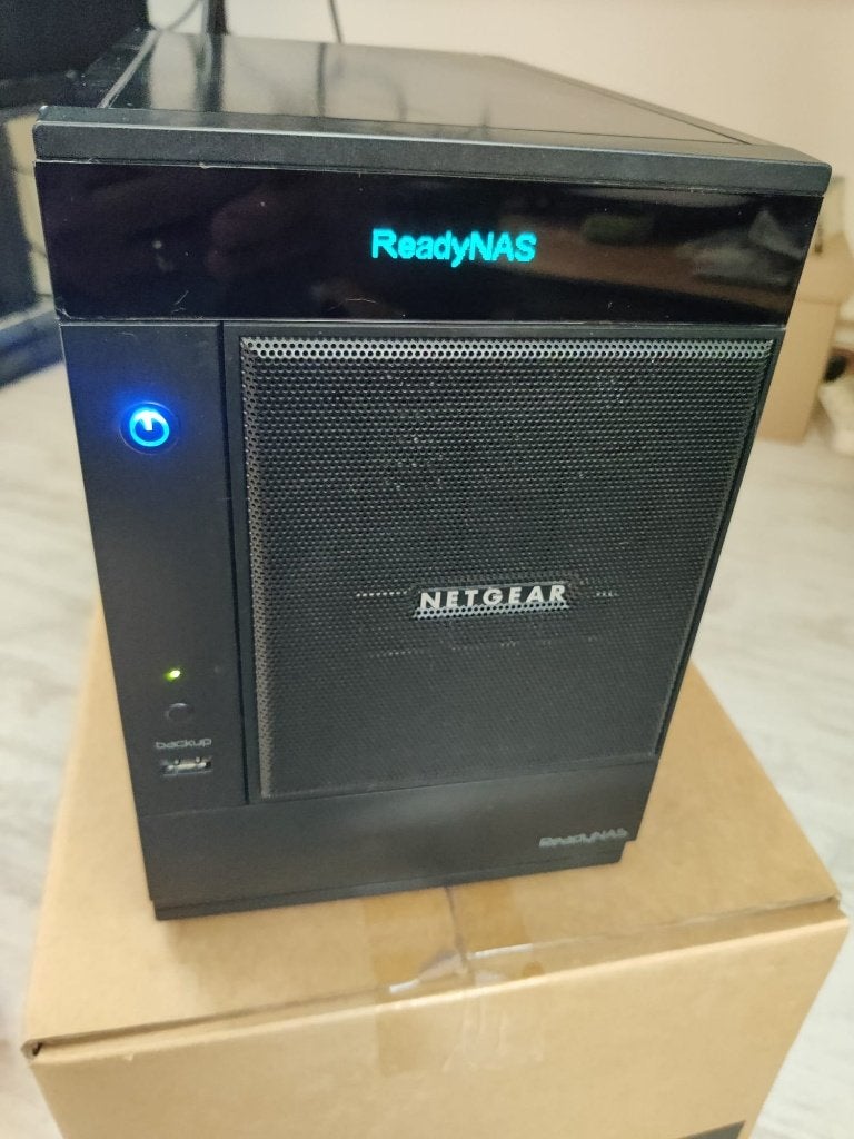 Netgear ReadyNAS 6 Pro - nette staat, Computers en Software, Ophalen of Verzenden, Refurbished