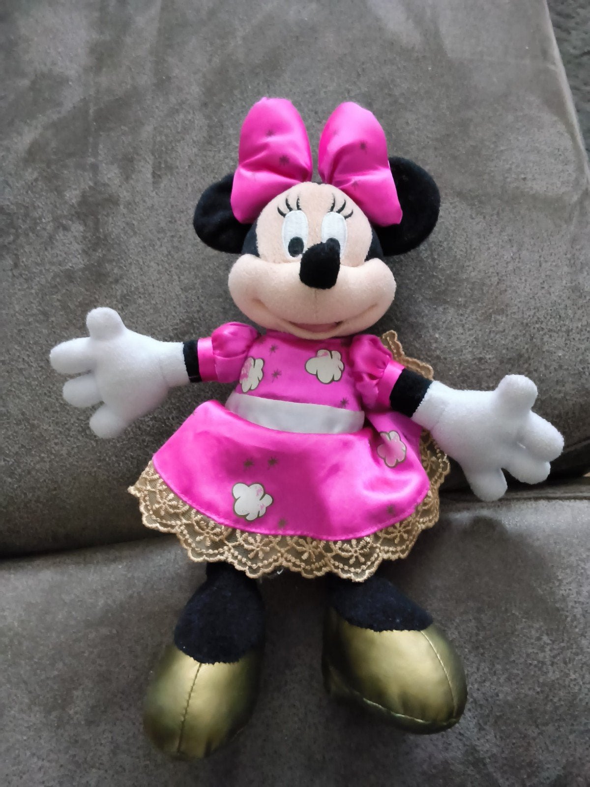 Minnie Mouse knuffel Disneyland Parijs roze jurk, Muis, Disney, Ophalen of Verzenden, Middelgroot (20 tot 80 cm)