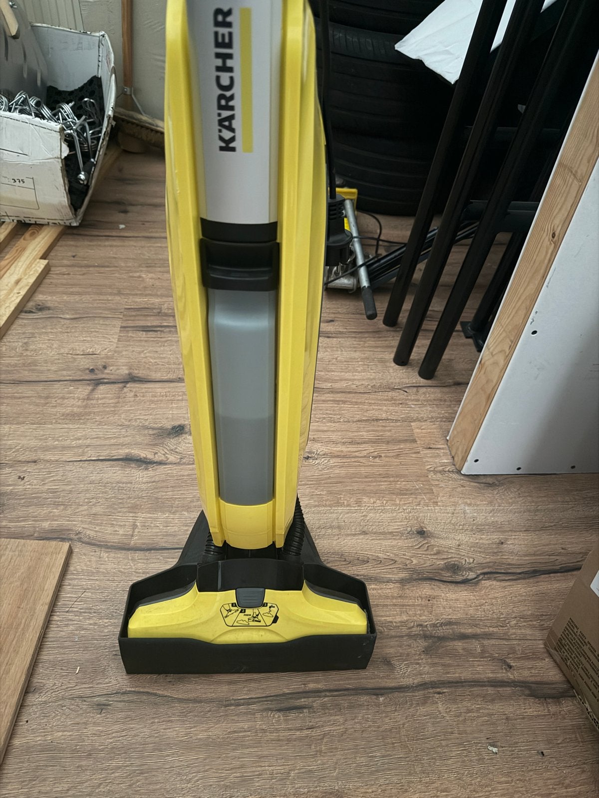 Kärcher schrobmachine - Vloerreiniger, Ophalen, Gebruikt, Schrobmachine