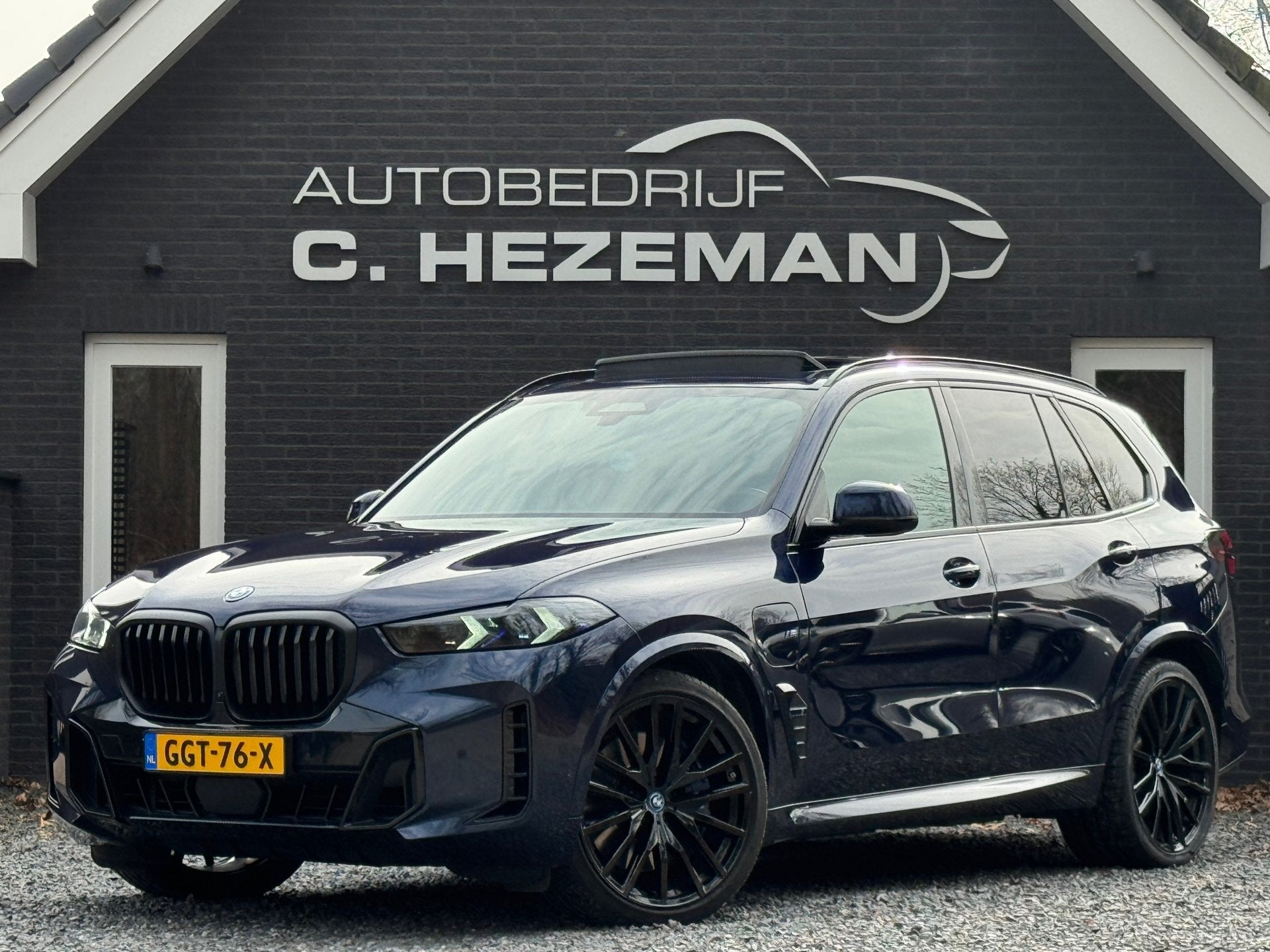 BMW X5 XDrive50e MSportPro BTW NAP DealerOH Shadow Line LCI, Gebruikt, 2395 kg, Blauw, Vierwielaandrijving