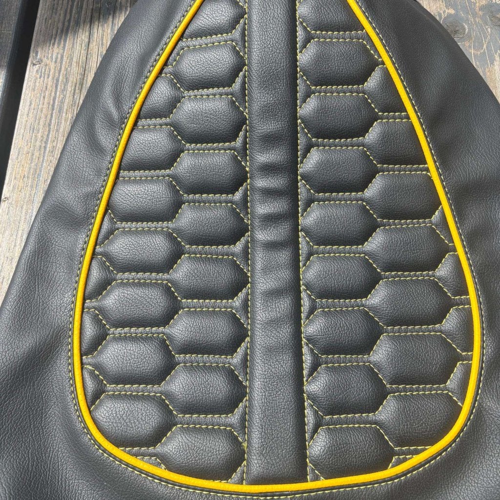 Zadelhoes / buddydek Piaggio Zip audi rs geel streep NIEUW, Info@jynkx.com, Nieuw, Ophalen of Verzenden, Piazza 99