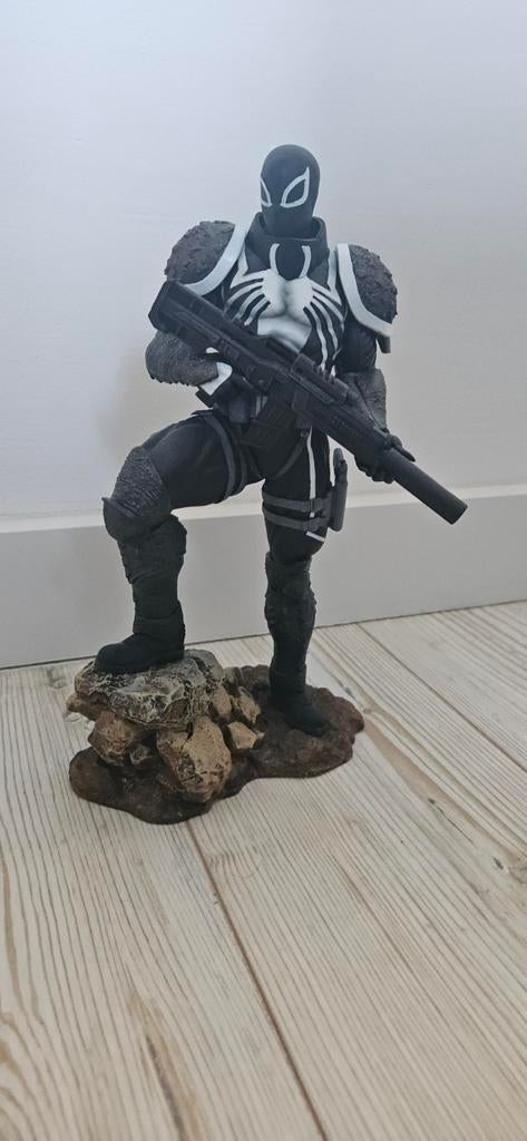 Venom Statue - Gallery Diorama Collectie, Verzamelen, Poppetjes en Figuurtjes, Zo goed als nieuw, Ophalen of Verzenden