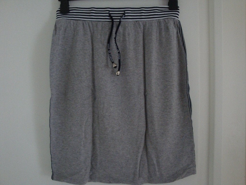 Maat L. Licht grijze ZOSO rok met blauw witte boord., Meerkleurig, Maat 42/44 (L), Ophalen of Verzenden, Zo goed als nieuw