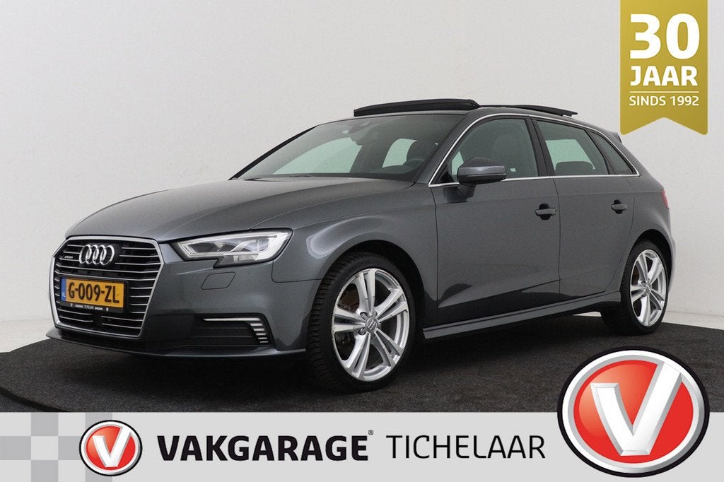 Audi A3 Sportback 40 e-tron Advance Sport S-Line | Panoramad, 8 kWh, Gebruikt, 4 cilinders, Leder en Stof