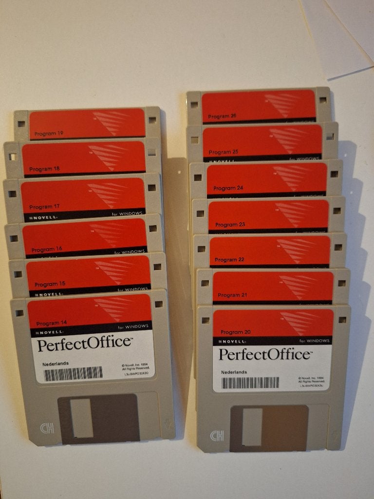 PerfectOffice plus QuattroPro uit 1994, Computers en Software, Office-software, Ophalen of Verzenden, Zo goed als nieuw, Windows
