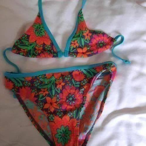 110 bikini, Kinderen en Baby's, Kinderkleding | Maat 110, Verzenden, Gebruikt, Meisje, Sport- of Zwemkleding