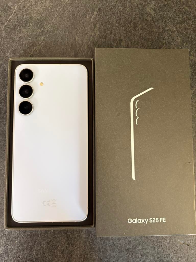 Samsung S25 FE Ice blue, Galaxy S20, Blauw, Ophalen of Verzenden, Zo goed als nieuw