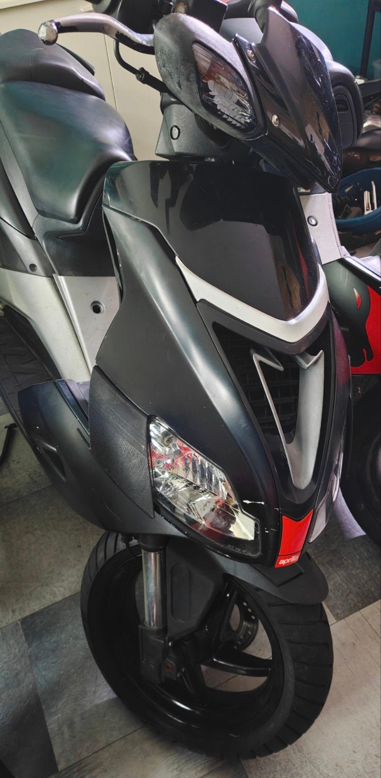 Aprilia SR 50 2takt Factory LC DD CARB Bj. 2006, Fietsen en Brommers, Scooters | Aprilia, Gebruikt, Maximaal 45 km/u, SR 50, Ophalen of Verzenden