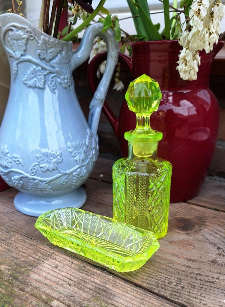 Uraniumglas Brockwitz setje, Ophalen of Verzenden