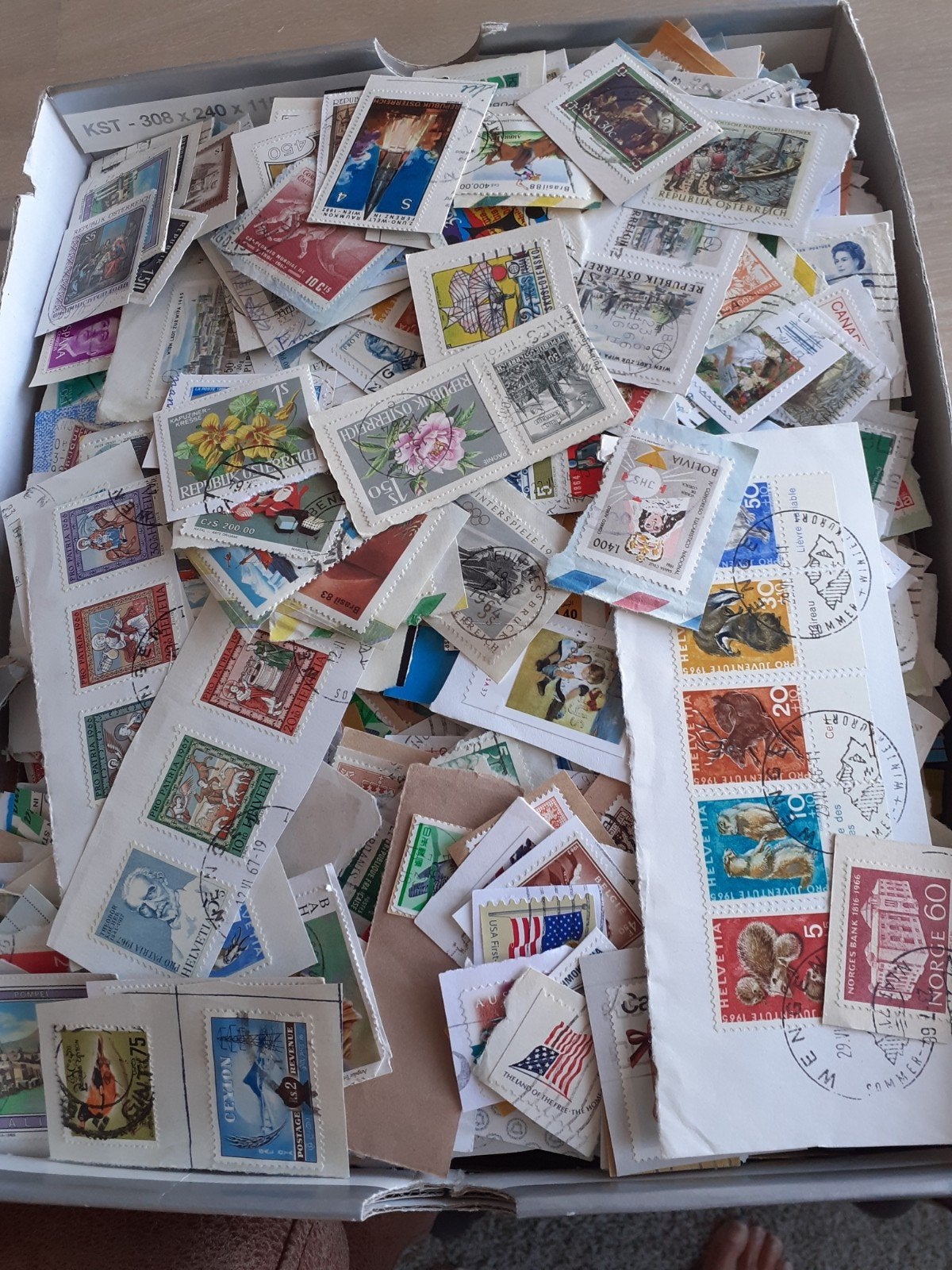 Buitenlandse postzegels, Postzegels en Munten, Postzegels | Volle albums en Verzamelingen, Ophalen of Verzenden, Buitenland