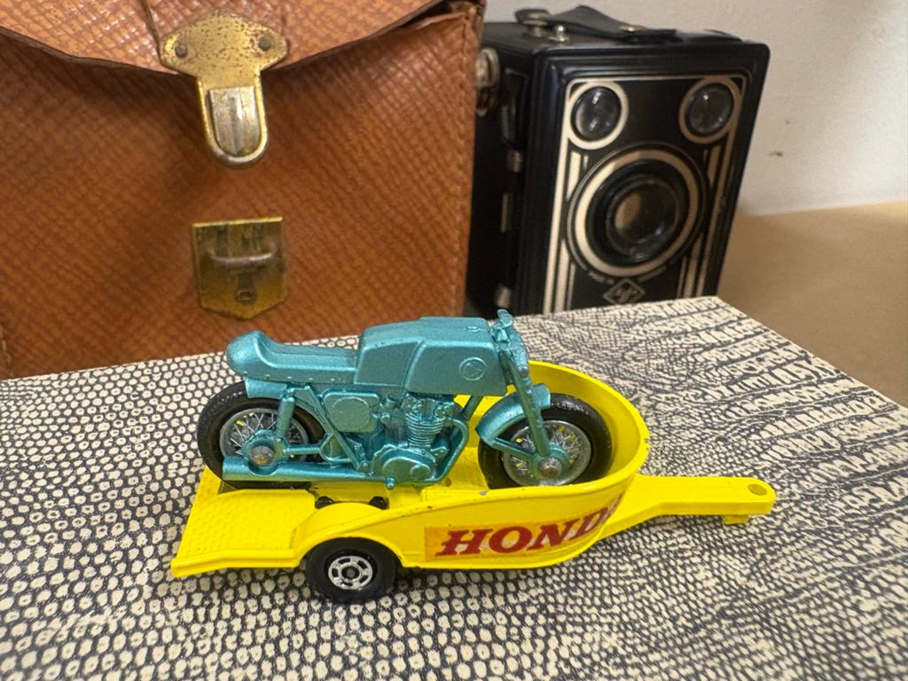 Matchbox SF No.38 Honda motorcycle met trailer, Ophalen of Verzenden