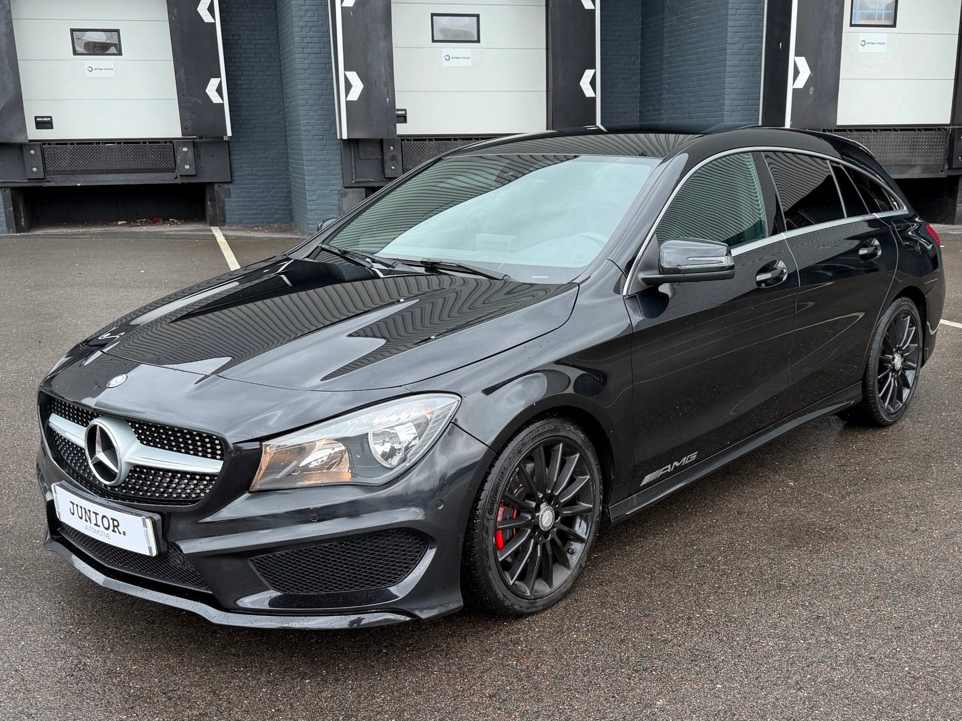 Mercedes-Benz CLA-klasse Shooting Brake 220 CDI AMG PAKKET L, Auto's, CLA, Gebruikt, 4 cilinders, Leder