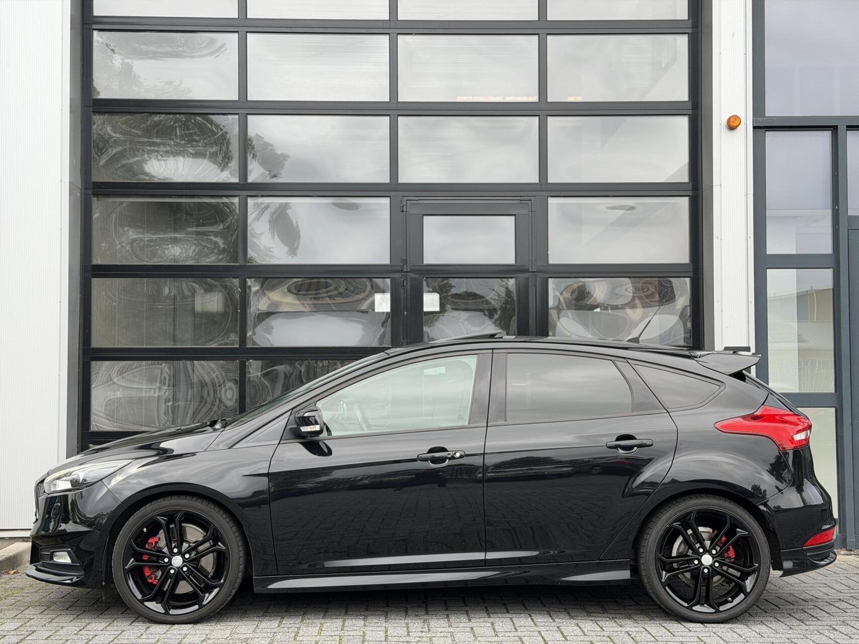 Ford Focus 2.0 ST-3 250PK+ / Pano / Camera / Recaro / LEDER, Auto's, 15 km/l, Gebruikt, Euro 6, 4 cilinders