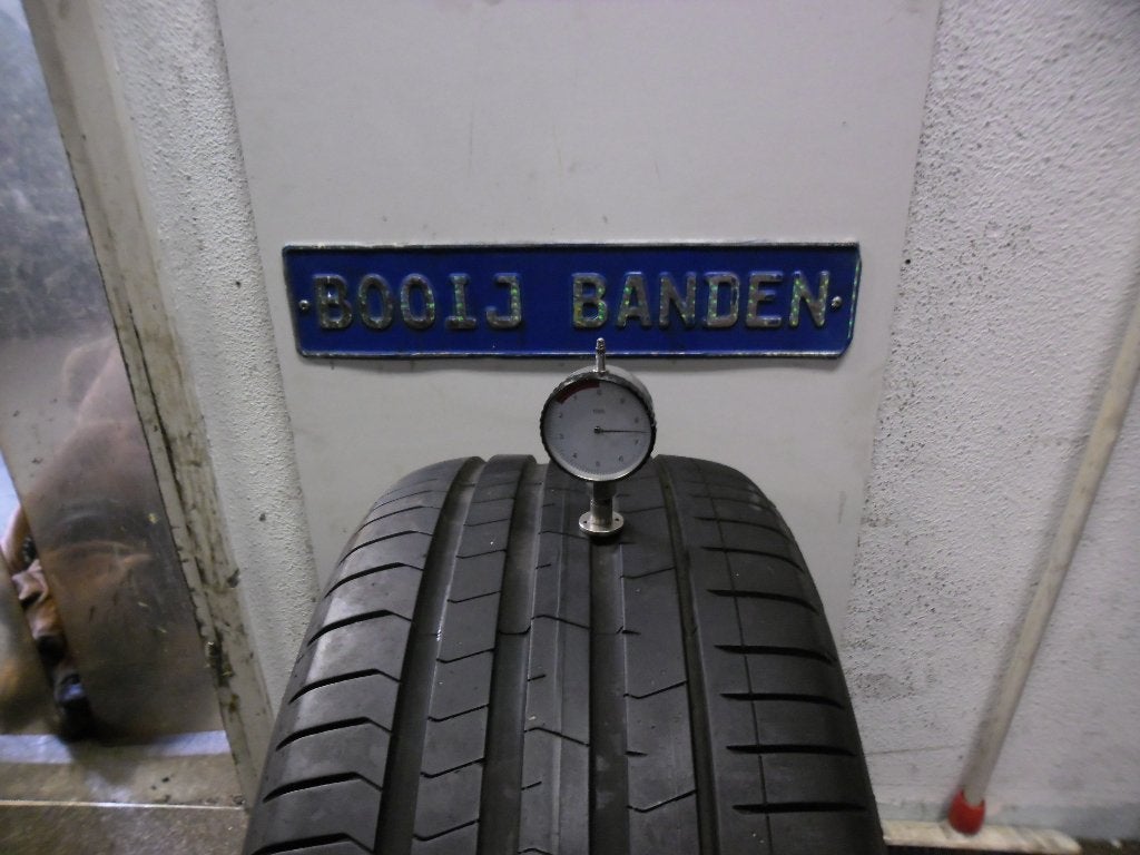 255 35 21 demobanden pirelli p zero met 7,5 mm profiel, 255 mm, Banden en Velgen, 21 inch, Winterbanden
