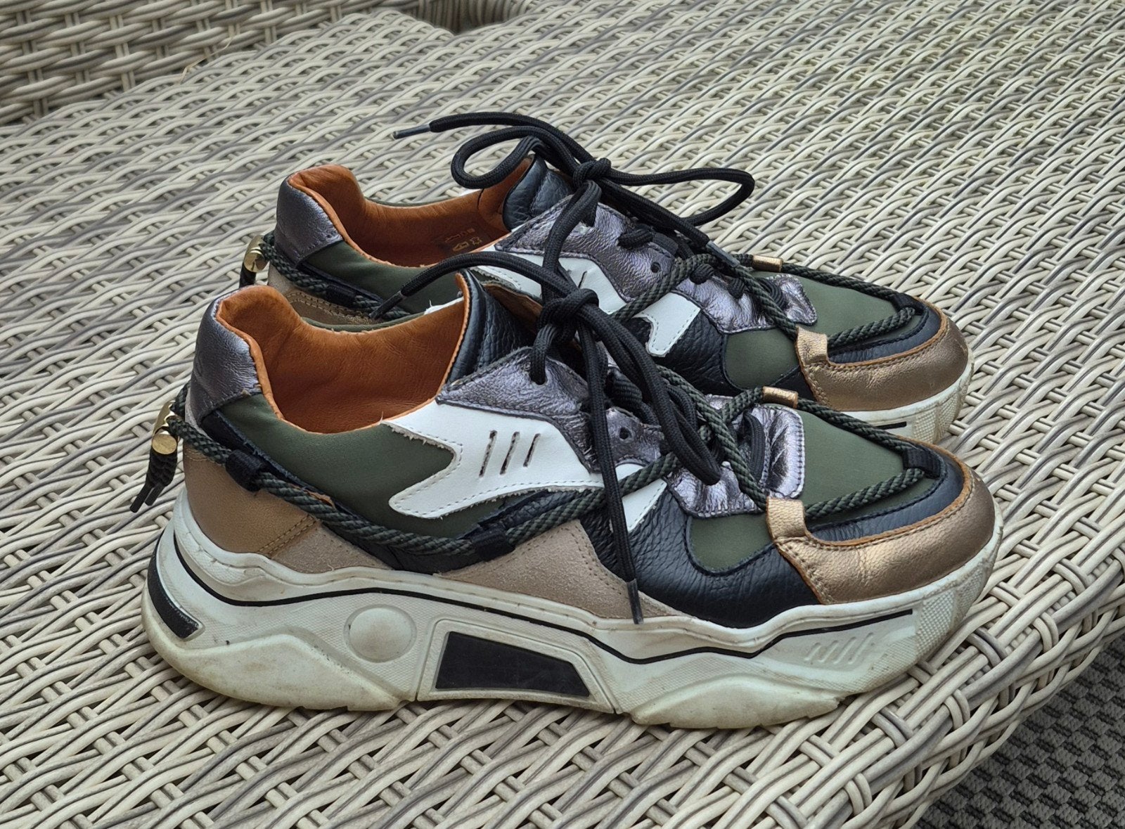 DWARS Chunky Sneakers - Maat 40, Kleding | Dames, Overige kleuren, DWARS, Ophalen of Verzenden, Sneakers of Gympen