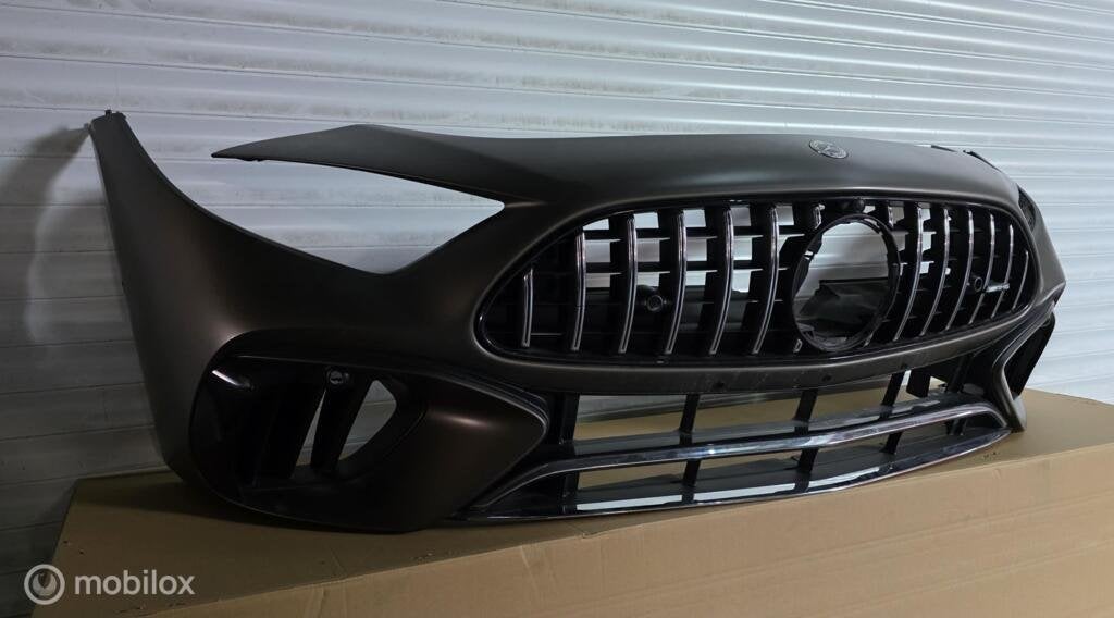 Mercedes SL 63 Bumper voor AMG W232 A2328858100, Auto-onderdelen, Gebruikt, Voor, Ophalen of Verzenden