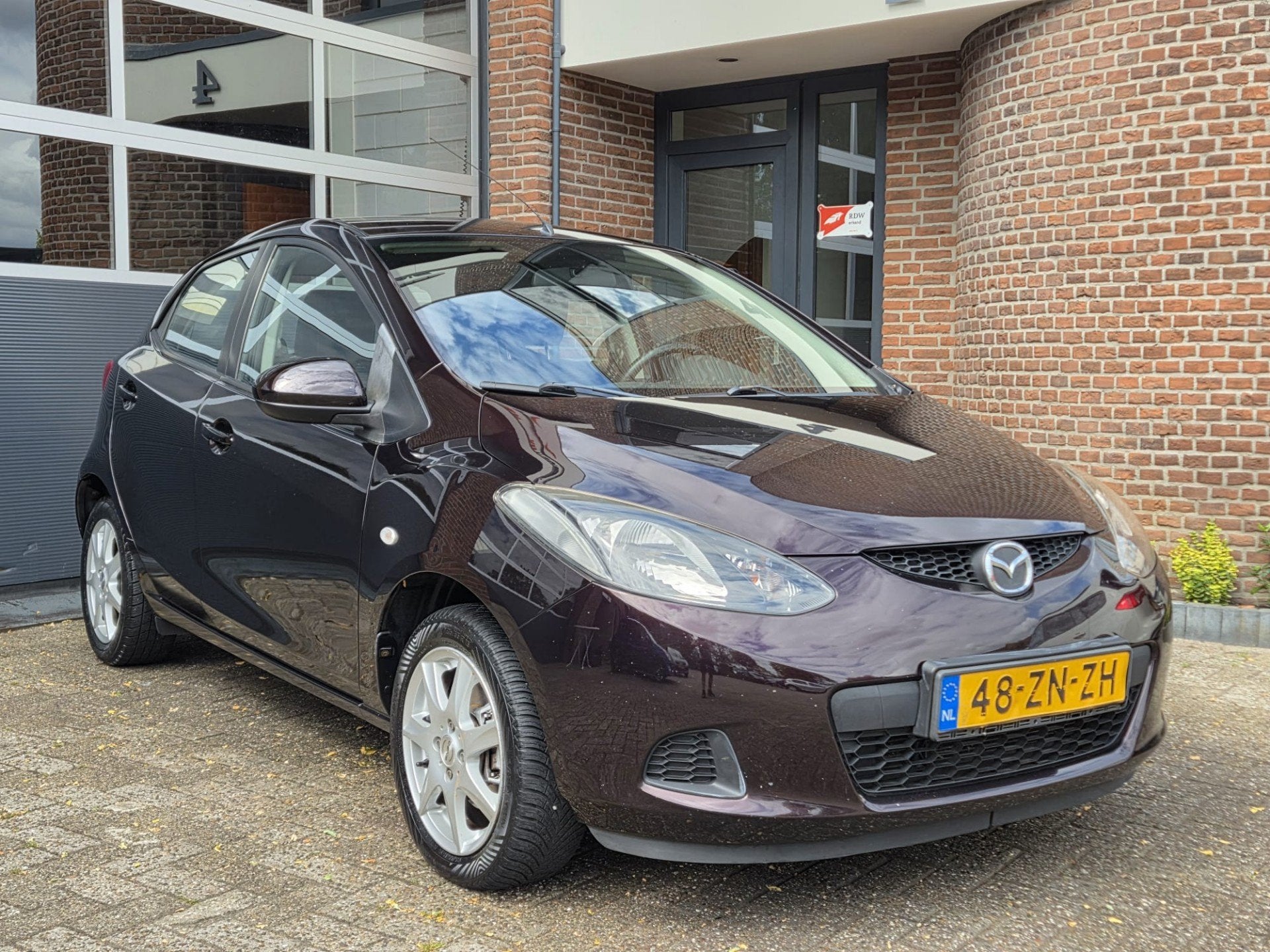 Mazda 2 1.3hp S-VT Touring | Airco | LMV | Nap | Apk, Auto's, Voorwielaandrijving, 86 pk, Gebruikt, 31 €/maand