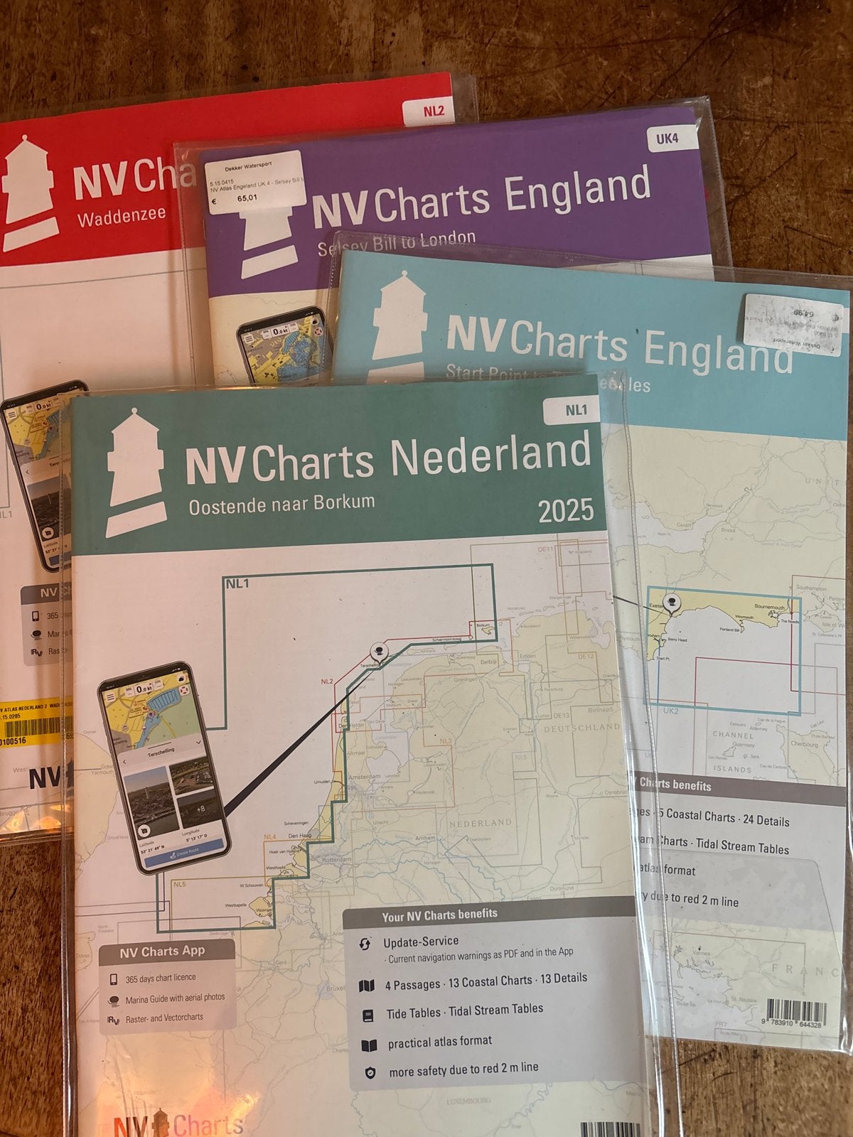 NV Charts Nederland & Engeland - Zeekaarten 2025, Ophalen of Verzenden, Nieuw, Overige typen