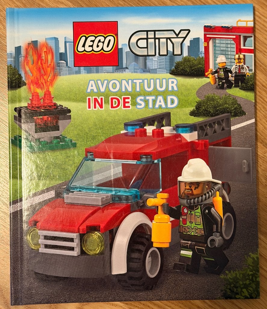 Lego City set met boek Avontuur in de stad, Compleet, City, Lego, Ophalen of Verzenden