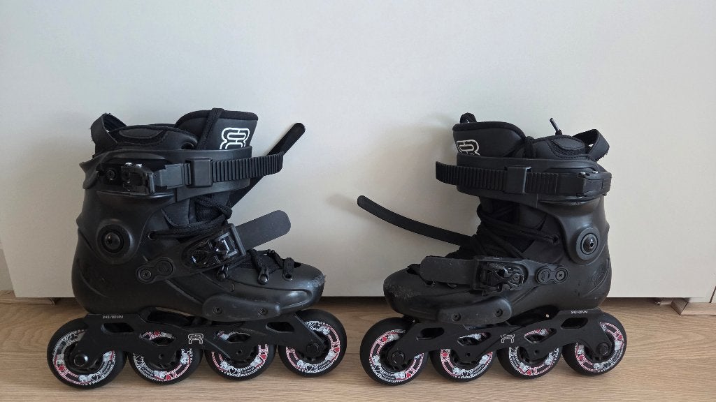 FR Inline Skates/ Freeskates-Goede staat-Maat Xx, Kinderen, Zo goed als nieuw, Inline skates 4 wielen, Ophalen