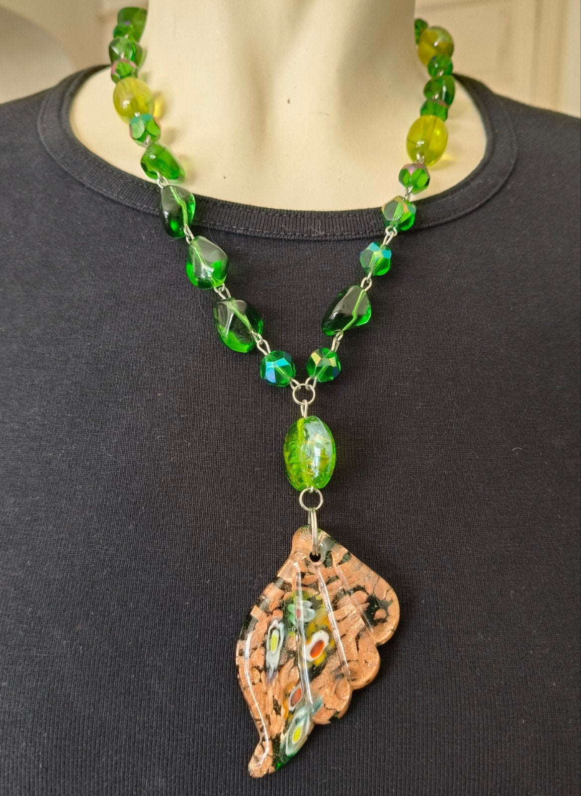 Glazen goudfolie/groene kralen ketting met unieke hanger, Verzenden, Nieuw, Groen, Overige materialen