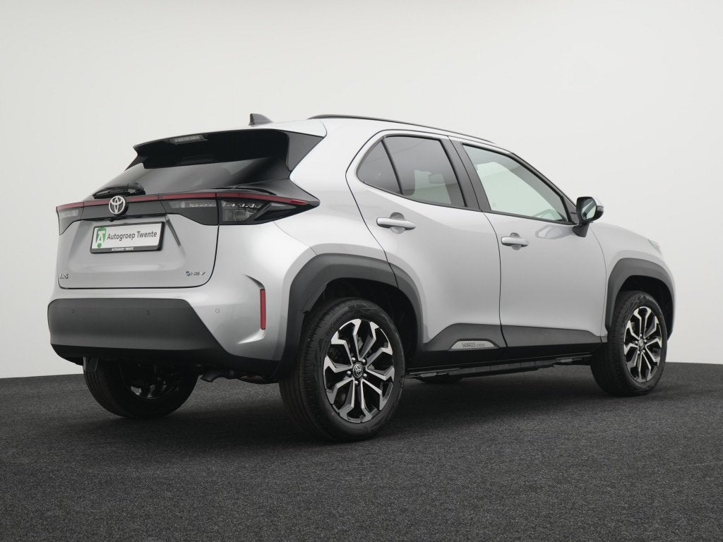 Toyota Yaris Cross 1.5 Hybrid 130 Teamplayer | Camera | Priv, Auto's, 12 maanden, Stof, Gebruikt, 1490 cc