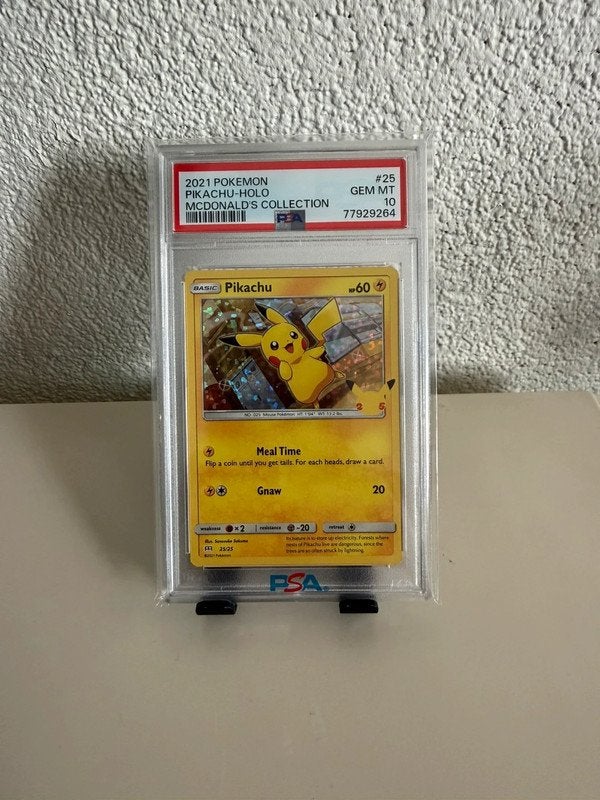 Pokemon | Pikachu Holo | PSA 10 | 025/025 | McDonalds, Hobby en Vrije tijd, Verzamelkaartspellen | Pokémon, Ophalen of Verzenden