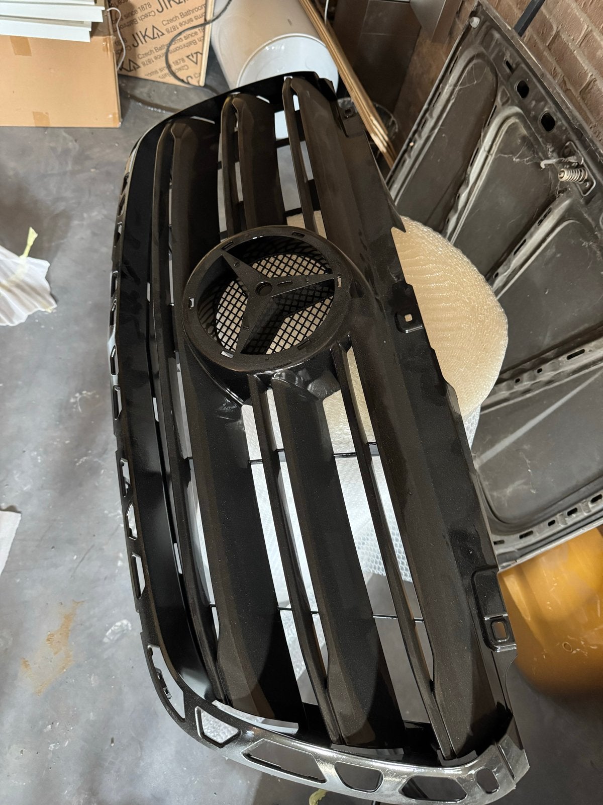Mercedes W907 Hoogglans Zwart Grille, Voor, Mercedes-Benz, Nieuw, Ophalen of Verzenden