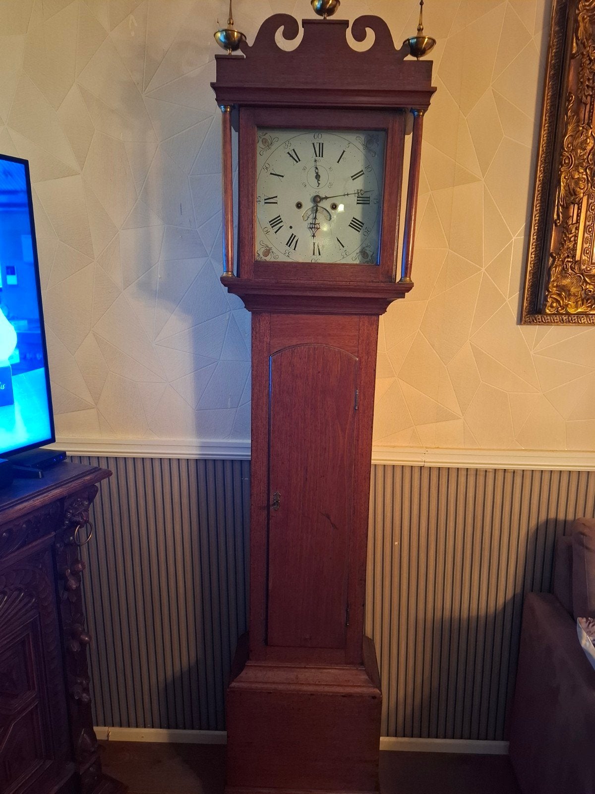 Antieke staande klok met adelaar decoratie, Ophalen of Verzenden