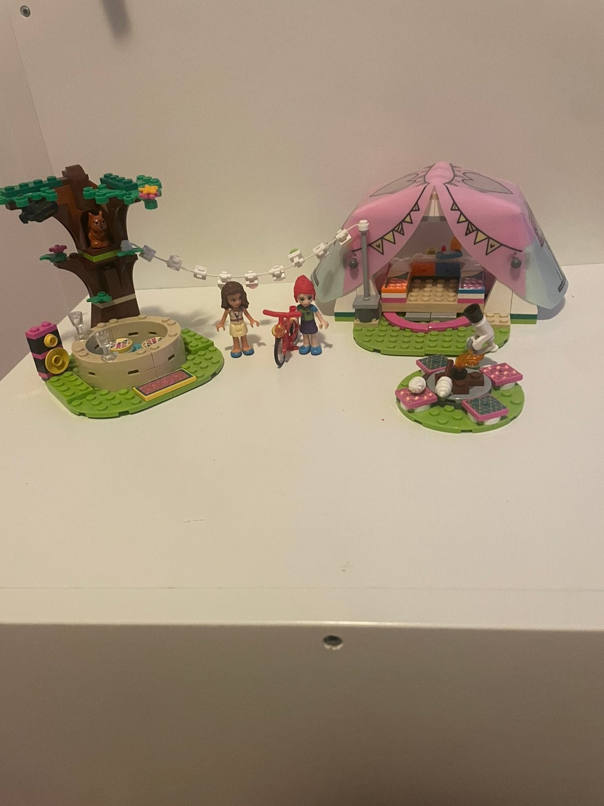 Lego friends tent 41392, Verzamelen, Speelgoed, Ophalen of Verzenden, Zo goed als nieuw