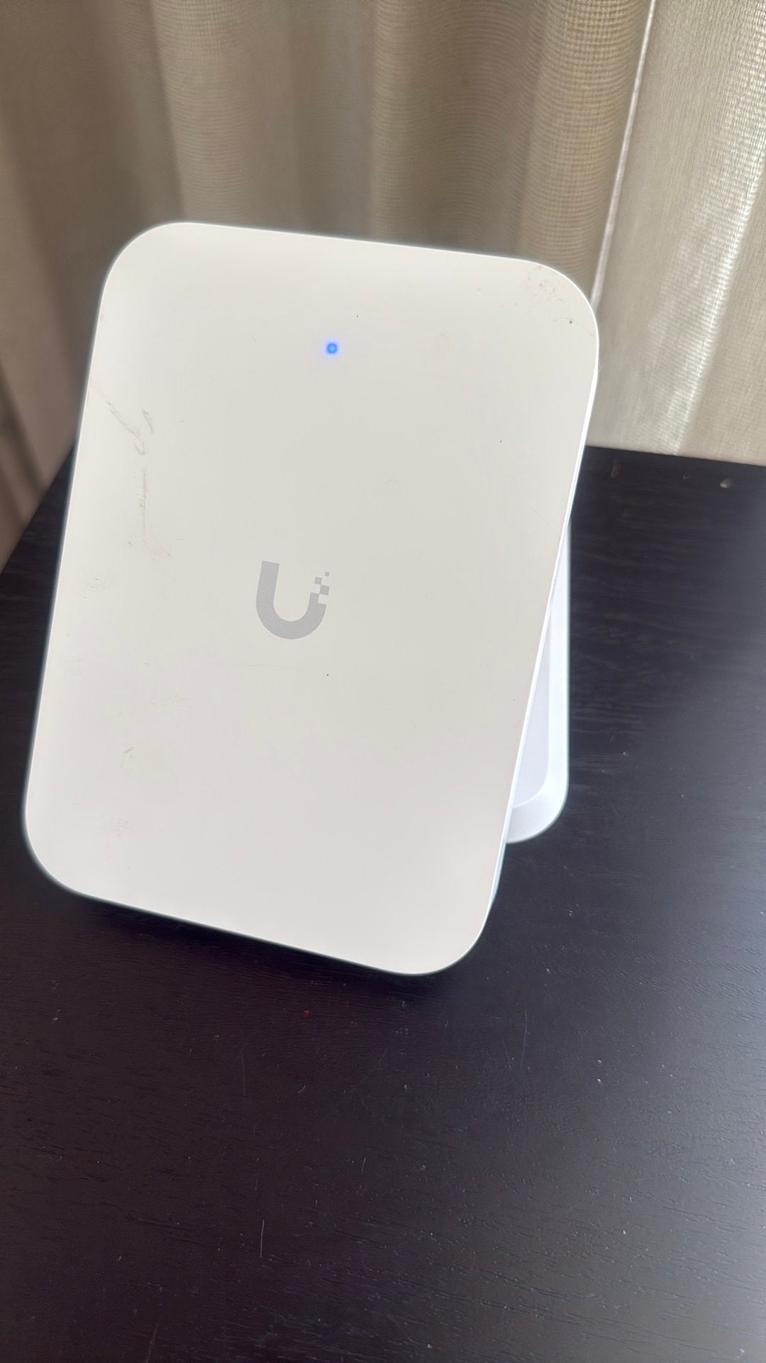 Ubiquiti UniFi U7 In-Wall Ubiquiti, Computers en Software, Accesspoints, Ophalen of Verzenden, Zo goed als nieuw