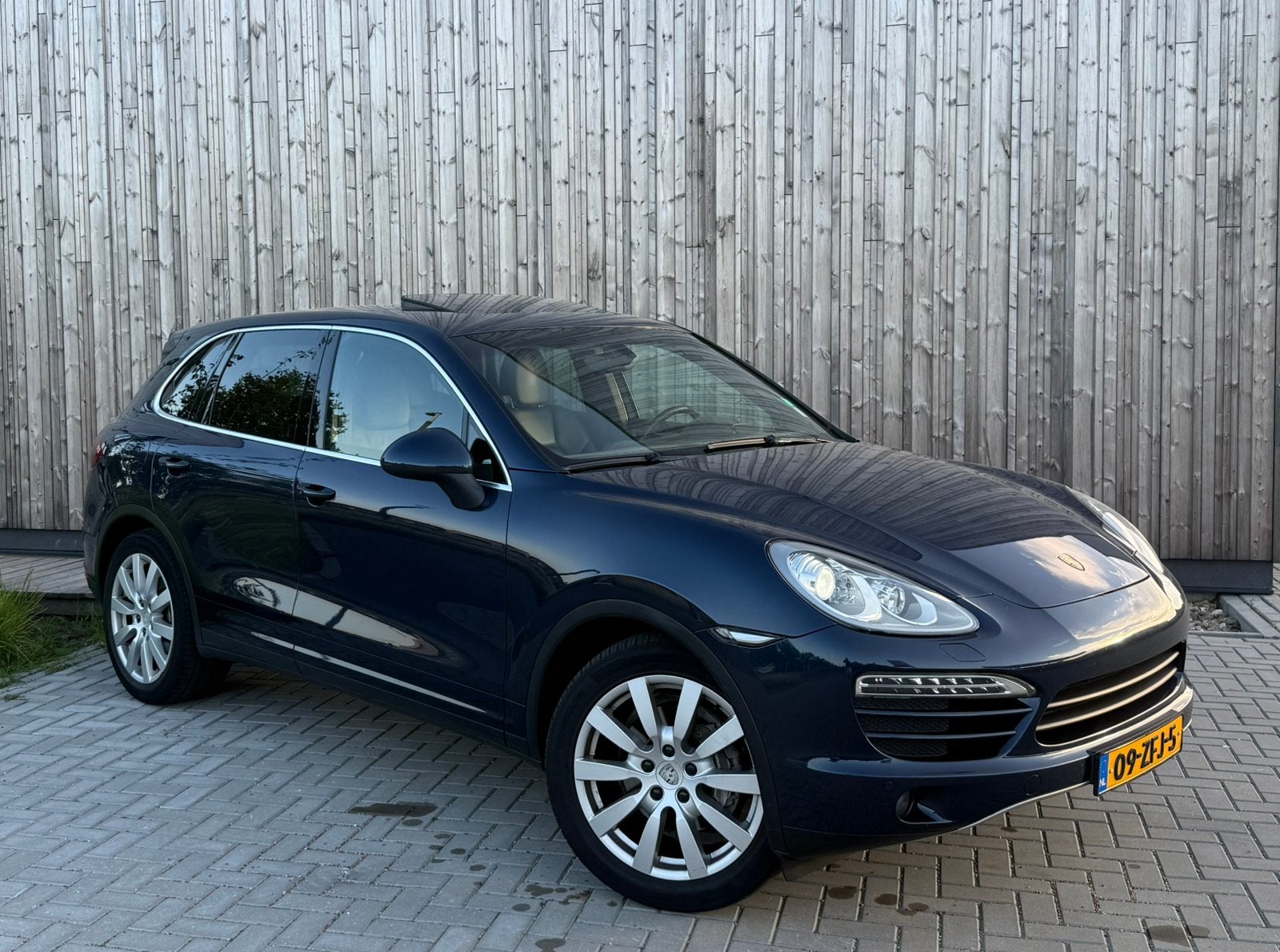 Porsche Cayenne 3.6 V6 Tiptronic S 2011 Blauw APK AUTOMAAT., Auto's, Automaat, 2005 kg, 3598 cc, Bruin