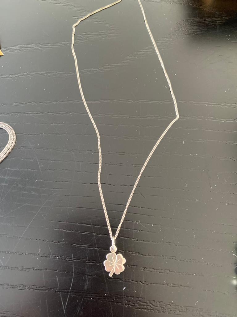 Vintage echt zilveren ketting & klavertje-4 hangertje, Ophalen of Verzenden, Zo goed als nieuw, Zilver