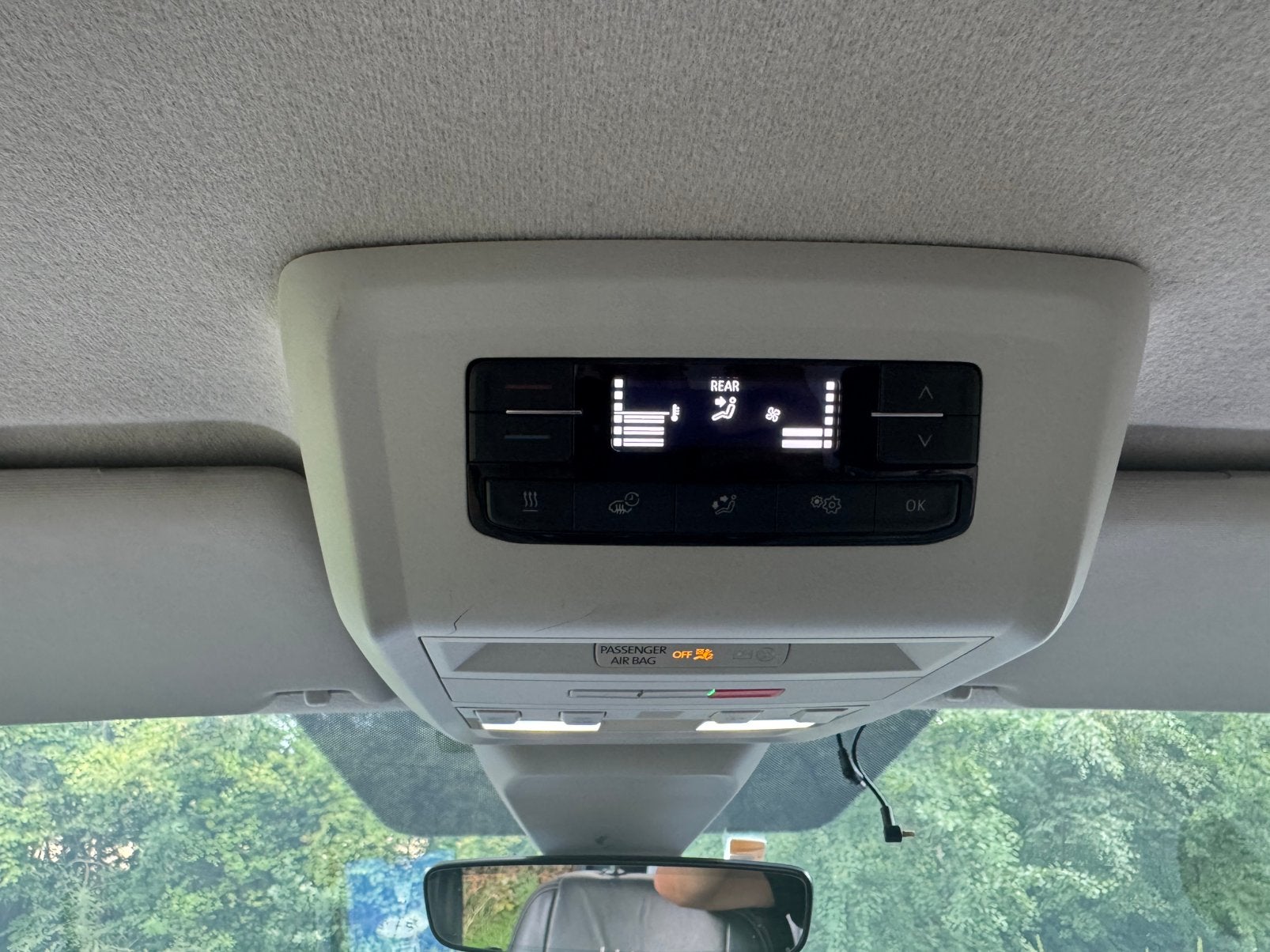 Foto 16 van Volkswagen T6.1 Bulli 204PK 4Motion | Zeer compleet | DC
