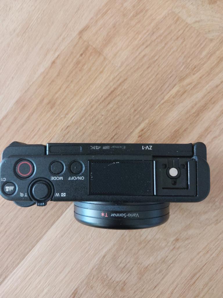 Sony ZV-1 compactcamera - in nette staat, Ophalen