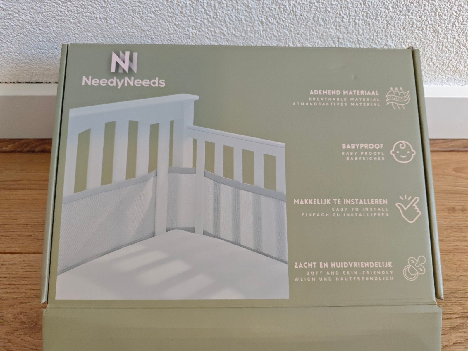 NeedyNeeds Ademende Ledikant Bumper - Babyblauw, Ophalen of Verzenden, Zo goed als nieuw, Ledikant
