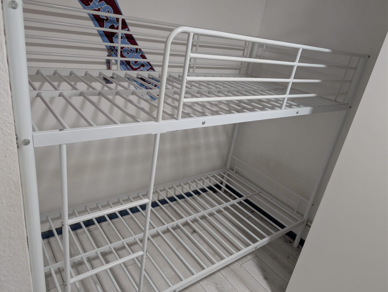 Stevig wit metalen stapelbed zonder matrassen, Huis en Inrichting, Slaapkamer | Stapelbedden en Hoogslapers, Gebruikt, 90 cm, 160 tot 180 cm