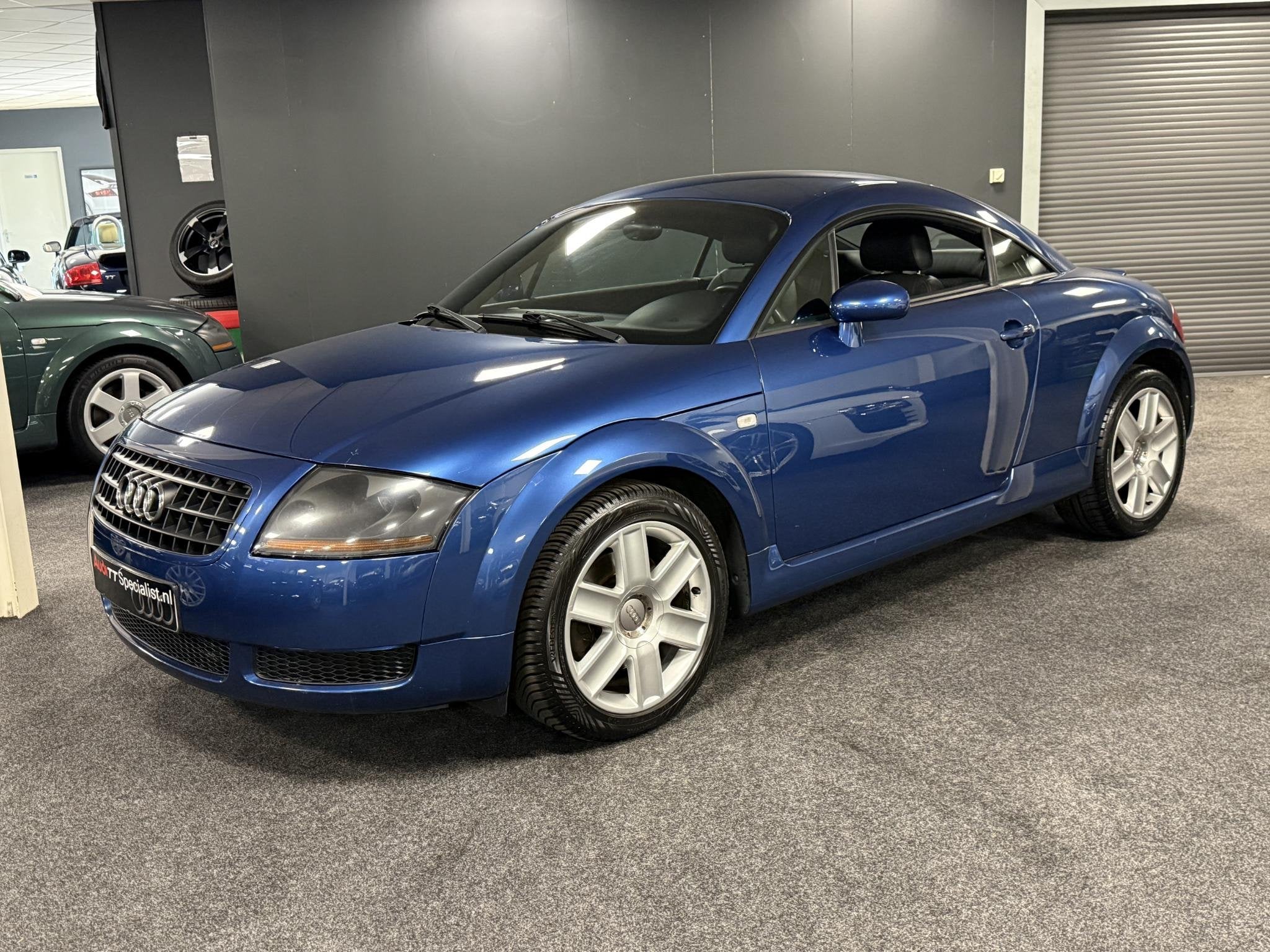 Audi TT 1.8 5V Turbo 180PK Orig NL Auto, Auto's, Audi, Voorwielaandrijving, TT, Gebruikt, Zwart
