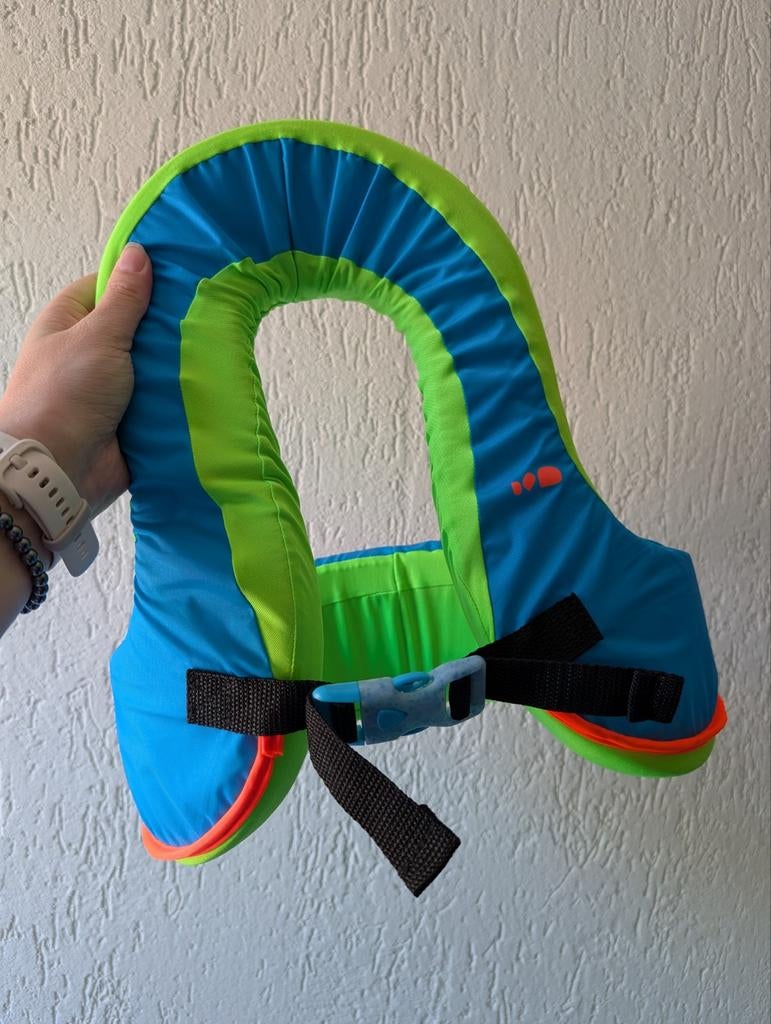 Nabaïji zwemvest 25-35 kg, Kinderen en Baby's, Kinderkleding | Kinder-zwemkleding, Ophalen of Verzenden, Gebruikt