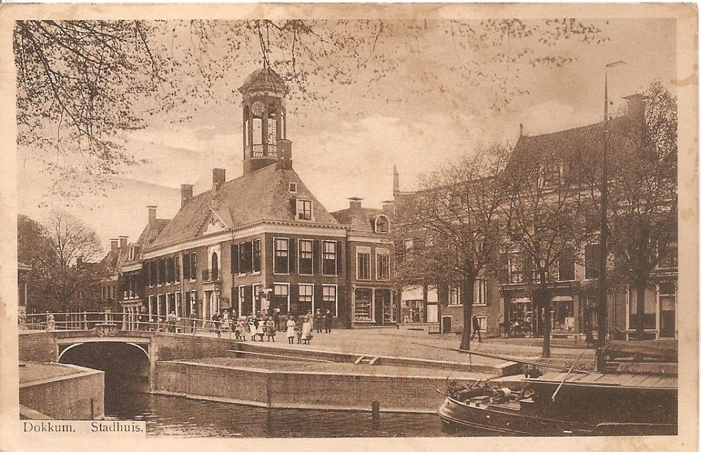 Dokkum, Stadhuis, Ophalen of Verzenden, 1920 tot 1940, Gelopen, Friesland